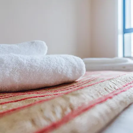 Emotions Flat ポルト